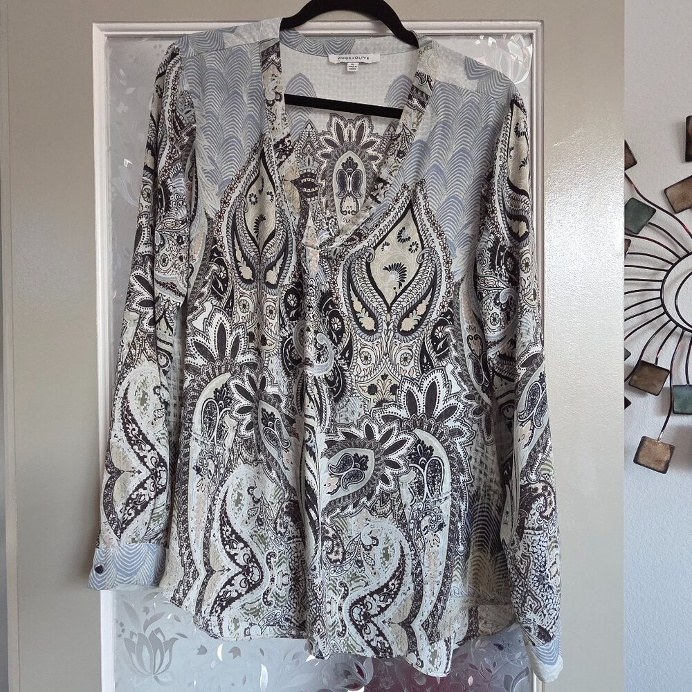 Cream, blue-ish/grey, black Blouse - Size XL